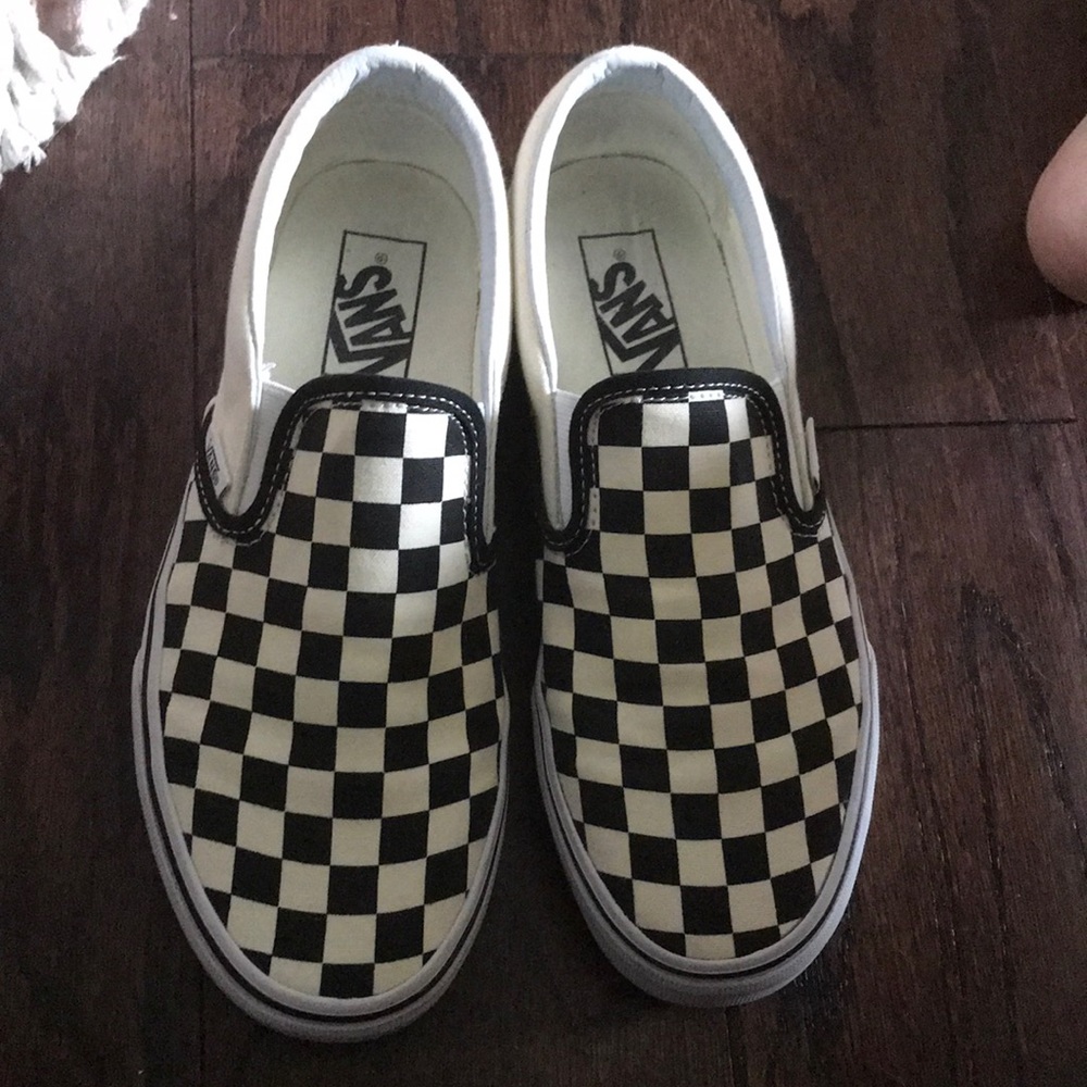 checker vans